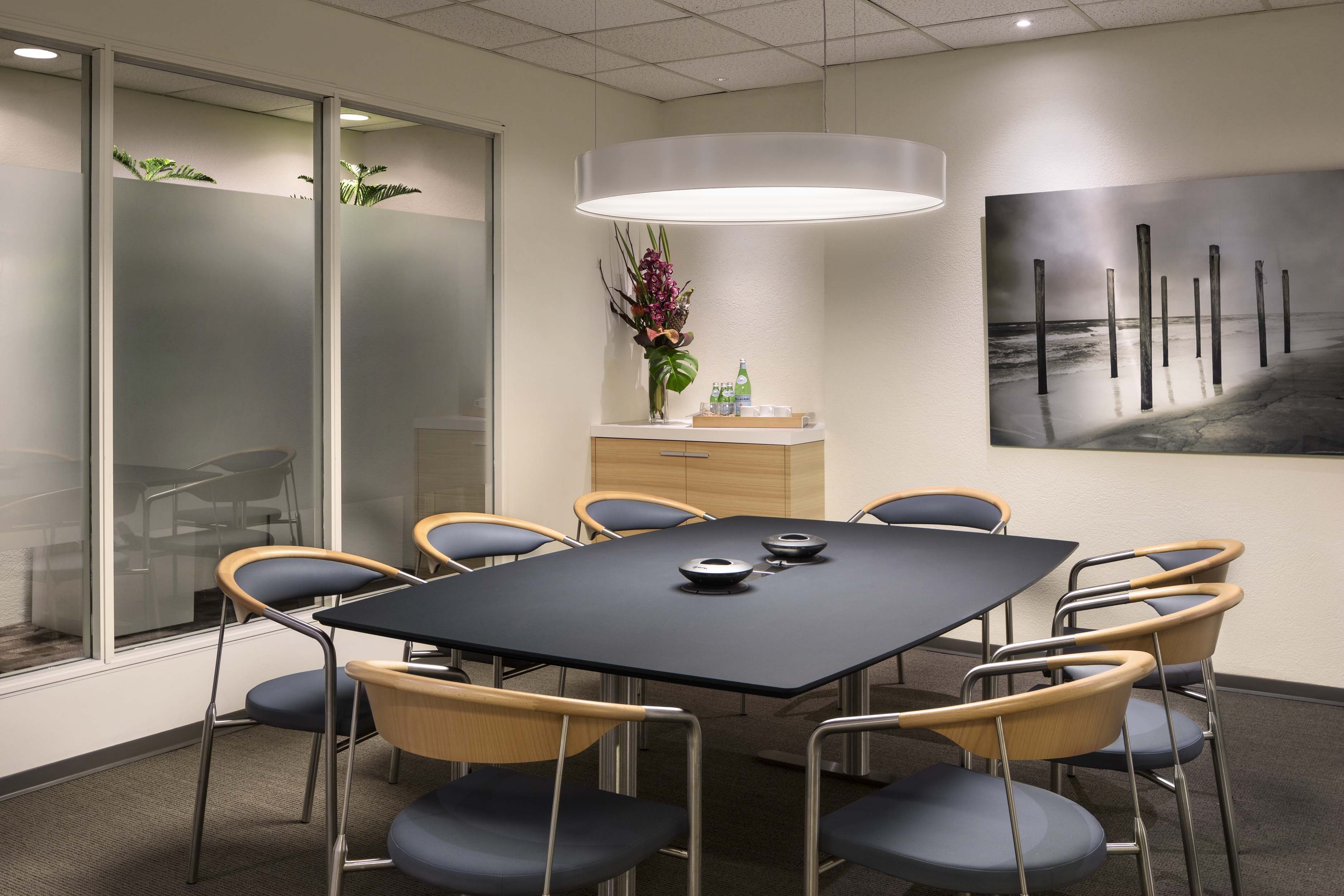 Four fully equipped meeting rooms available by the hour, half/full day, on-site storage, caterers, secure bicycle room, shower/changing room.